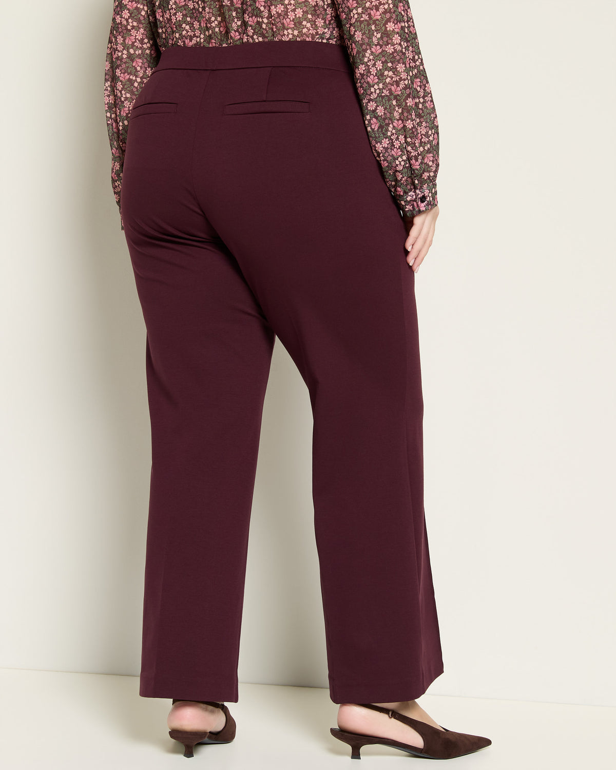 Dark Oxblood $|& Liverpool Kayla Pull-On Wide Leg Trouser - SOF Back