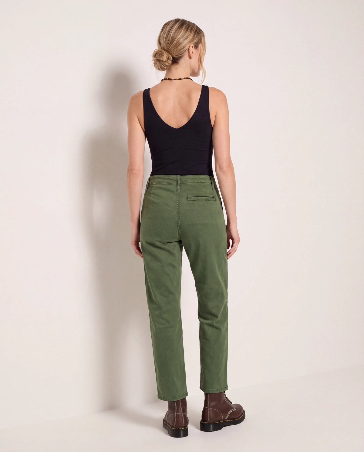 Fern $|& Herizon Elle Piped Mid Rise Ankle Pant - SOF Back