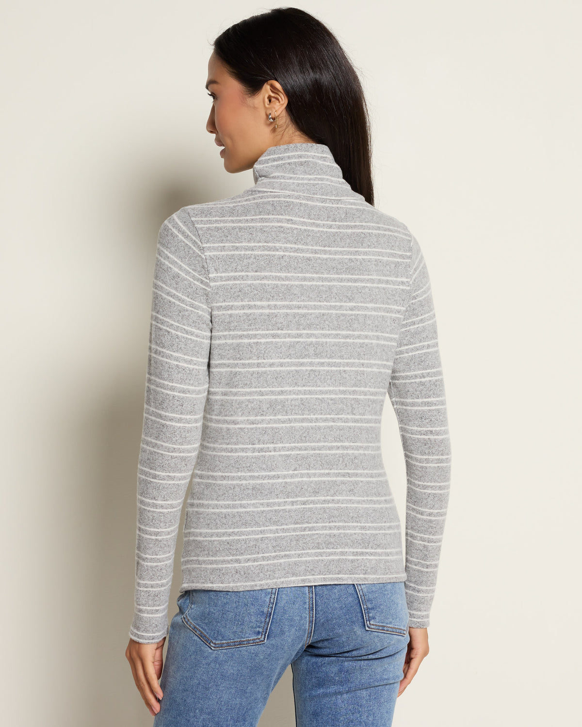 Heather Grey White $|& SEAS Elena Long Sleeve Turtleneck Top - SOF Back