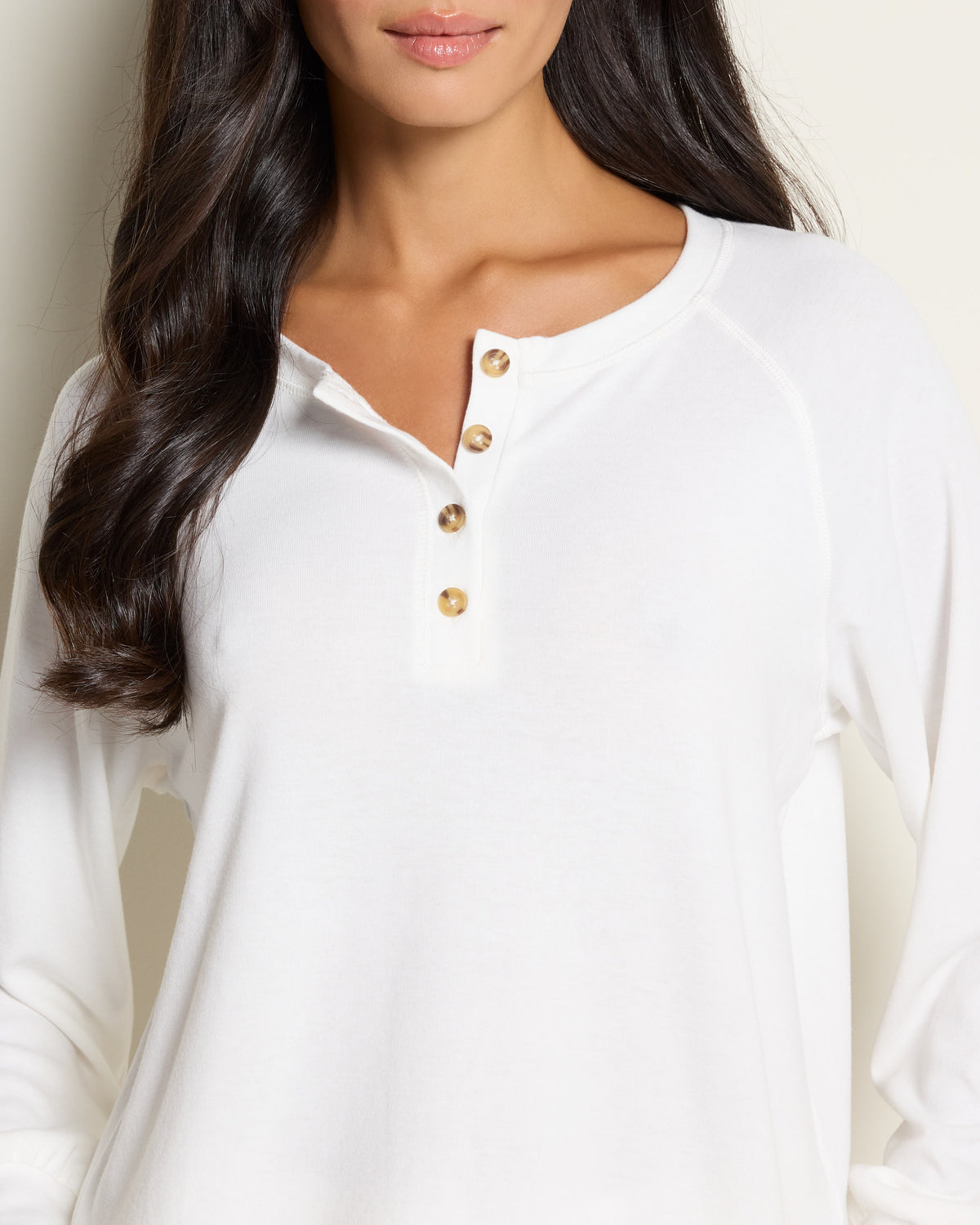 Ivory $|& Bobeau Brushed Poly Rayon Jersey Relaxed Raglan Pullover - SOF Full Front