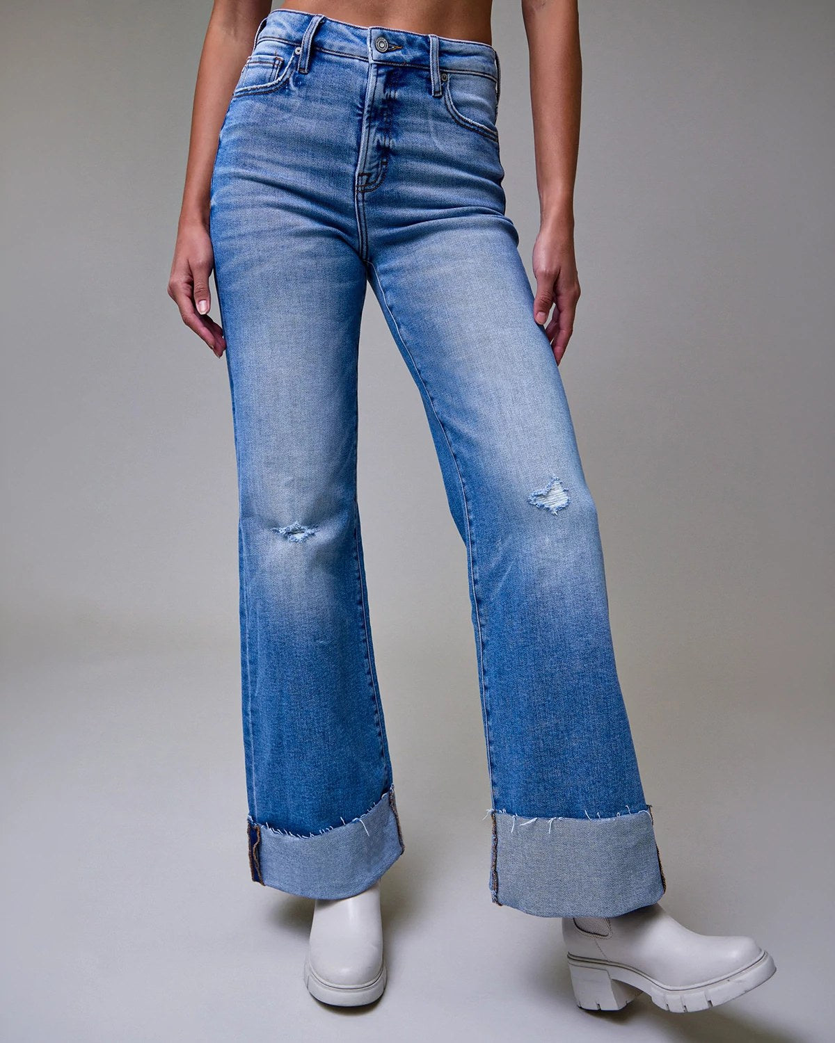 Medium Light $|& Hidden High Rise Comfort Flare with Cuffs - VOF Detail