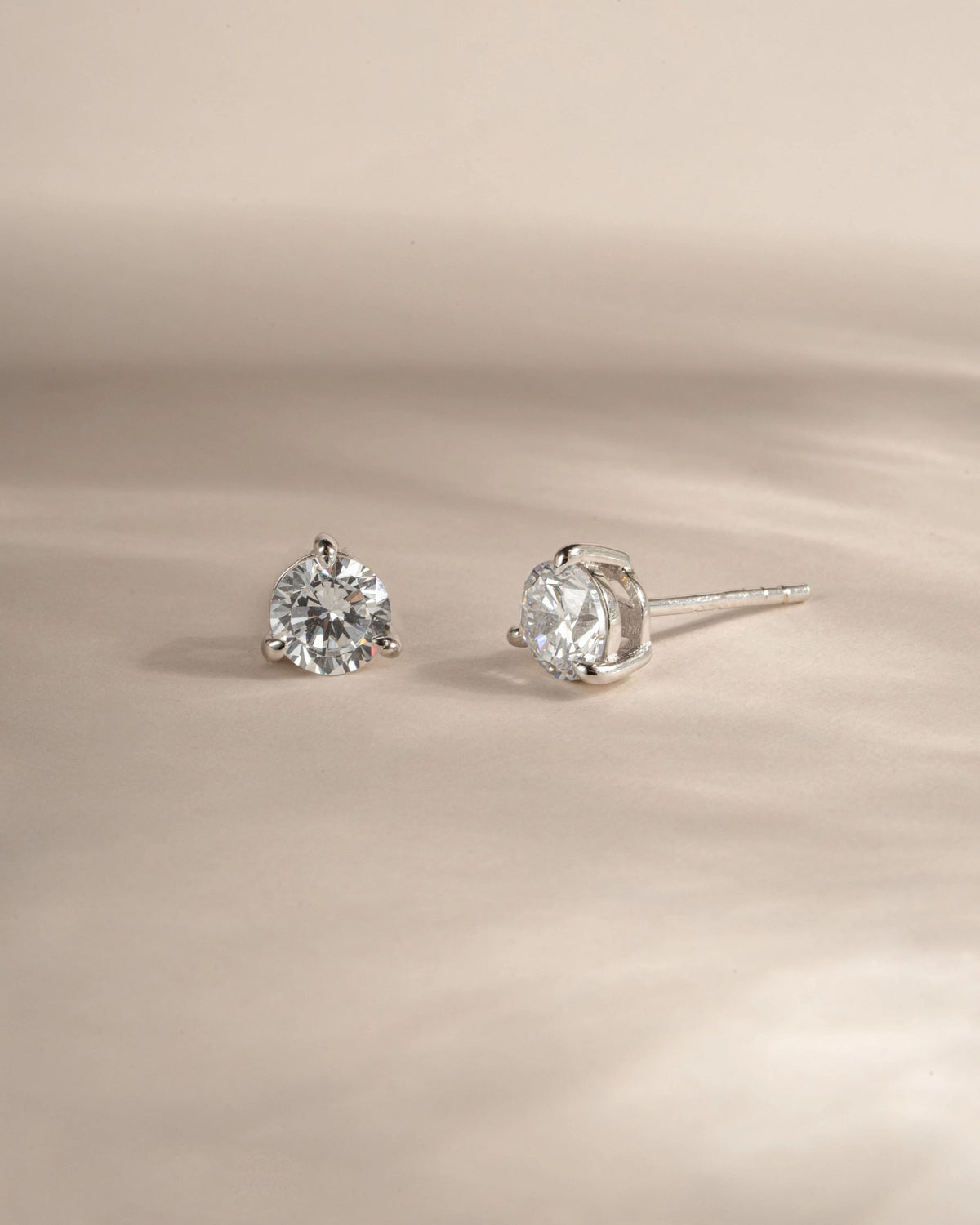 Silver $|& Sami Jewels 5mm Round Solitaire Stud Earrings - VOF Detail