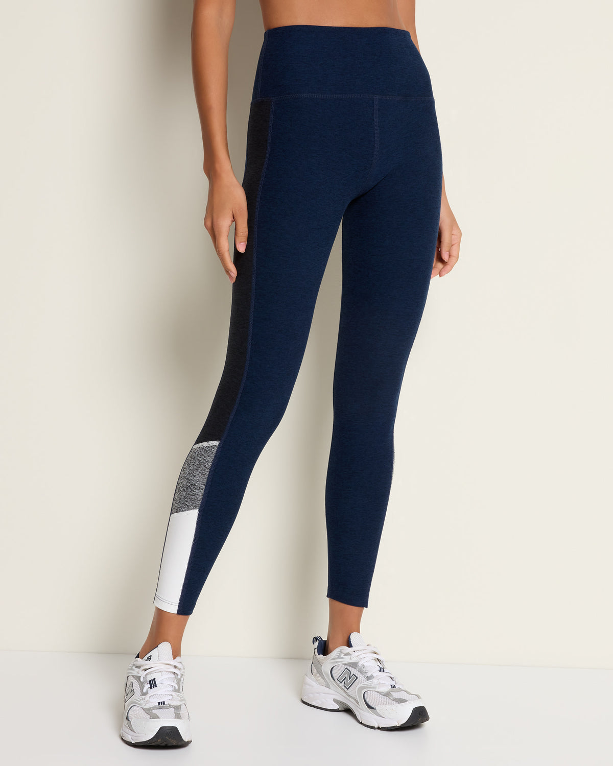 Ink Navy Heather/Heather Grey $|& Interval FlowHeather Sculpt Radiant Legging - SOF Front