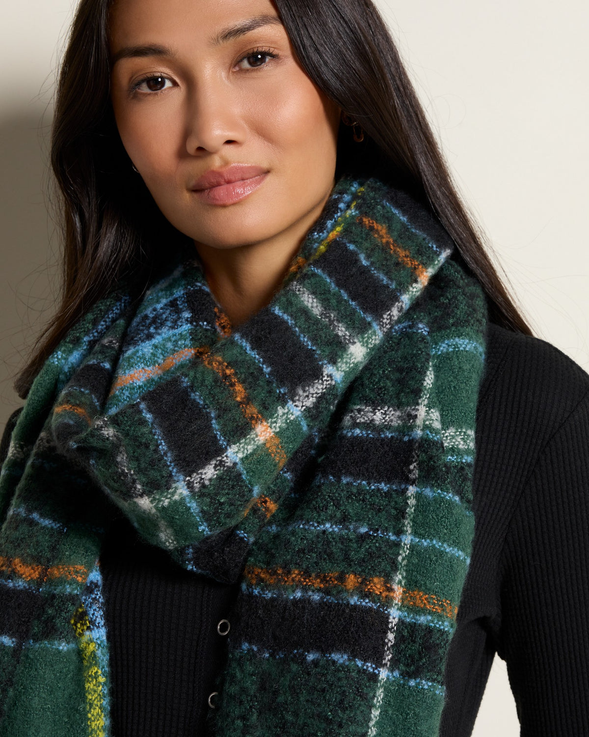 Trekking Green $|& Echo Hiking Plaid Boucle Scarf - SOF Full Front