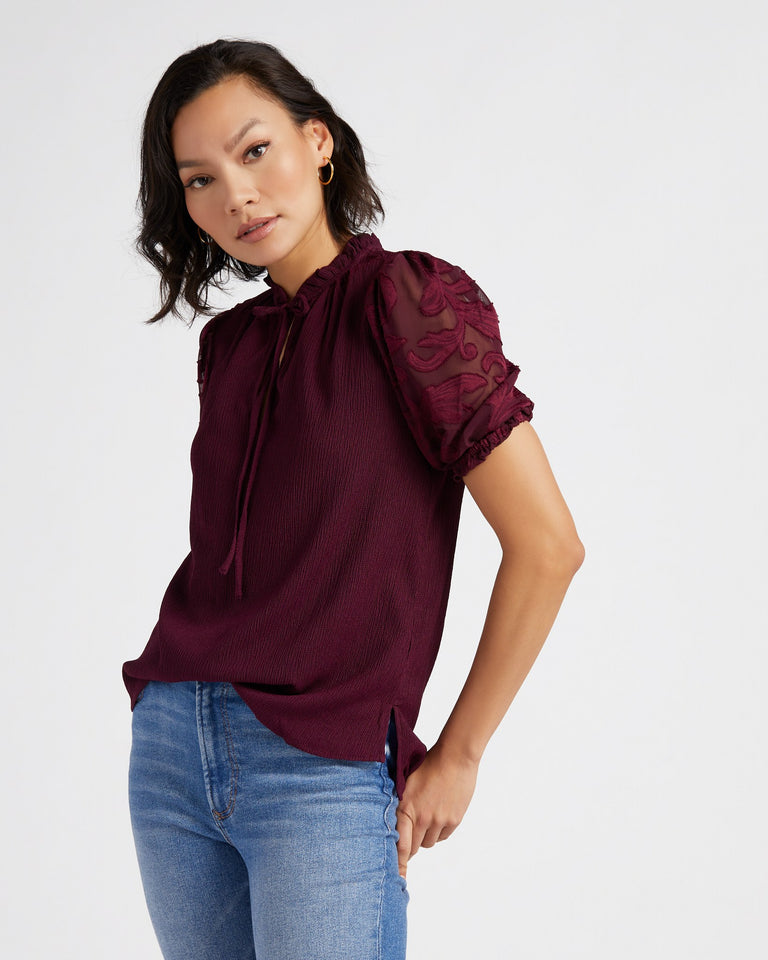 Short Puff Sleeve V-Neck Floral Woven Top