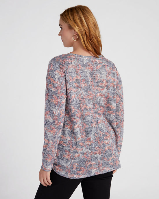 Navy/Picante Vines $|& Bobeau Printed Long Sleeve Twist Front Top - SOF Back