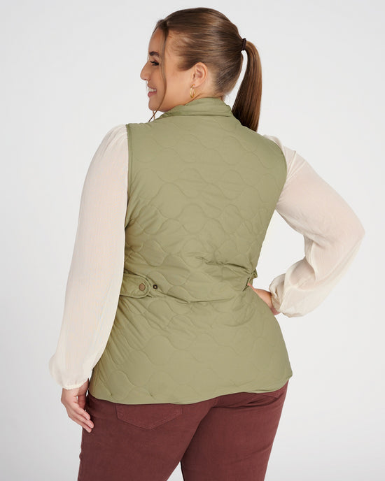 Rosemary $|& Bagatelle Quilted Vest with Pockets - SOF Back