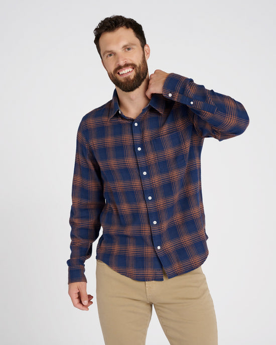 Midnight Blue Hazleton Check $|& Outerknown Transitional Flannel Utility Shirt - SOF Front