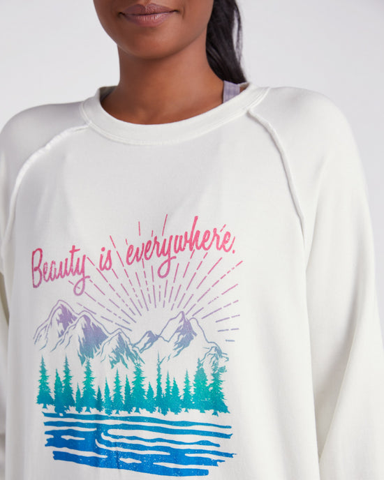 Natural $|& good hYOUman Vita Beauty is Everywhere Pullover - SOF Detail