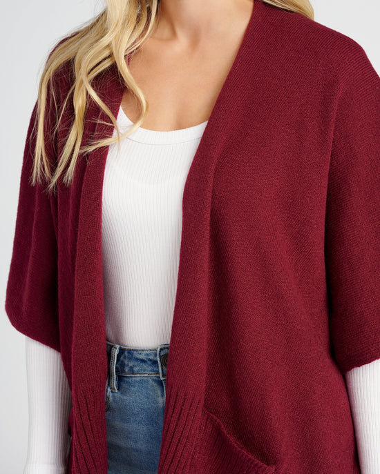 Burgundy $|& Elegant Essence Solid Color Knit Vest with Pocket - SOF Detail