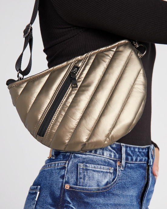 Pearl Pyrite $|& Think Royln Freebird Handbag - SOF Detail