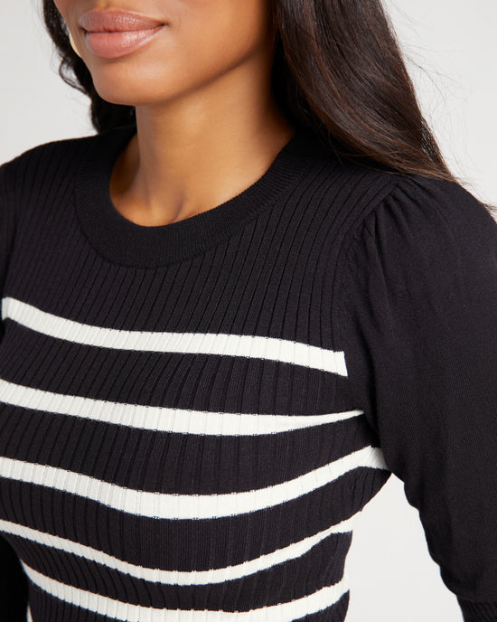 Cream/Black $|& Jaclyn Smith Puff Sleeve Stripe Cozy Pullover - SOF Detail