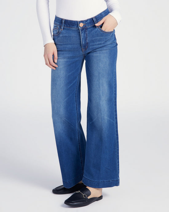 Blue Blue $|& Democracy Absolution High Rise Wide Leg Jeans - SOF Front