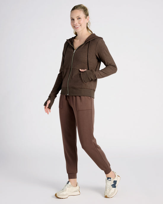 Dark Chocolate $|& Interval Intermingle Hacci Zip Front Pocket Hoodie - SOF Full Front