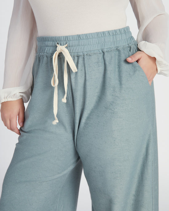 Dusty Sage $|& Polagram Wide Leg Pant with Raw Edge Detail - SOF Detail